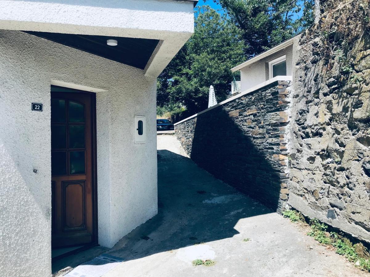 Duplex House Un Center Village Campea 외부 사진